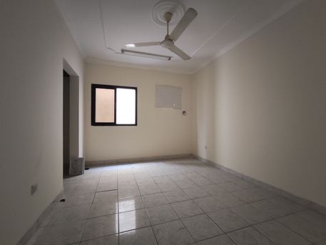 Manama, Offices, BHD 160,  Jidali:- 3Bhk Commercial/Residential Flat On Rent..