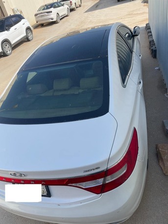 Riyadh, Vehicles, Cars & Trucks , SAR 41000,  Hyundai Azera,  2015,  Automatic,  128000 KM,  Well Maintained And Perfect Condition