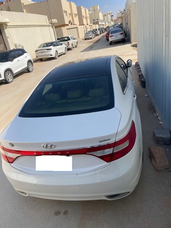 Riyadh, Vehicles, Cars & Trucks , SAR 41000,  Hyundai Azera,  2015,  Automatic,  128000 KM,  Well Maintained And Perfect Condition