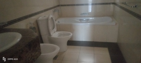 Zinj, Buildings, BHD 430,  3 Bedroom Specious Luxury Commercial Flat For Rent In Zinj