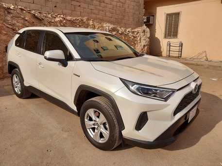 Riyadh, Vehicles, Cars & Trucks , SAR 87000,  Toyota RAV4 Hybrid,  2021,  Automatic,  54200 KM,  Toyota Rav 4 Hybrid , AWD 2.5 Engine , Excellent , First Owner