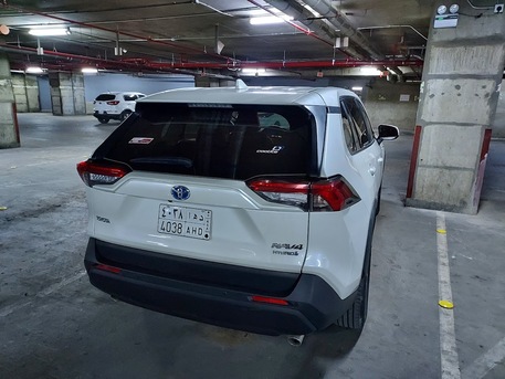 Riyadh, Vehicles, Cars & Trucks , SAR 87000,  Toyota RAV4 Hybrid,  2021,  Automatic,  54200 KM,  Toyota Rav 4 Hybrid , AWD 2.5 Engine , Excellent , First Owner