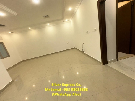 Kuwait City, Villas, KWD 450,  100 Sq. Meter,  3 Bedroom Ground Floor Apartment For Rent In Mangaf.