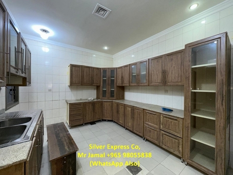 Kuwait City, Villas, KWD 450,  100 Sq. Meter,  3 Bedroom Ground Floor Apartment For Rent In Mangaf.