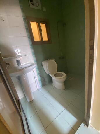 Muharraq, Apartments, Flats, Houses & Villas, BHD 80/month,  2 BR,  Flat For Rent In Muharraq Without EWA Nearby Delmon Bakery And Abu El Flafel