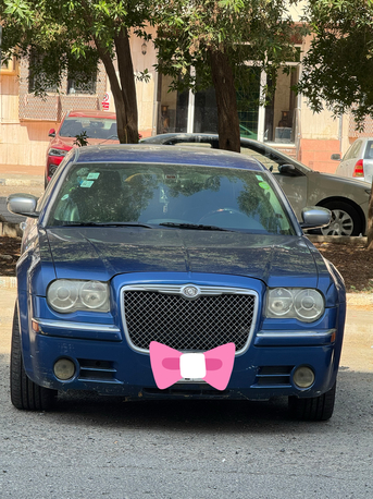 Mushrefah, Vehicles, Cars & Trucks , SAR 18000,  Chrysler 300C,  2010,  Automatic,  305000 KM,
