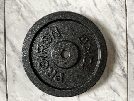 Thuqbah, Sporting Goods, SAR 1220,  50 Kg Dumbell Set 20 Kg Dumbell Set 30 Kg Pvc Plate Dumbell 4pcs 10kg Plates + Pull Up Bar