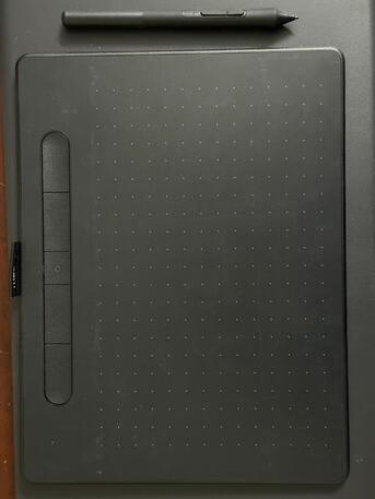 Riyadh, Electronics, SAR 1000,  Wacom Intuos M: Creative Pen Tablet