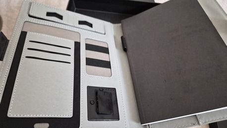 Riyadh, Computers, SAR 100,  Portable Notebook Planner Organizer Binder