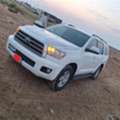 SAR 53000,  Toyota Sequoia 2011,  2011,  Automatic,  300000 KM,   Platinum Full Option