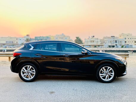 Tubli, Vehicles, Cars & Trucks , BHD 100,  INFINITI-Q30,  2019,  Automatic,  93000 KM,   FULL OPTION  MODEL FOR SALE