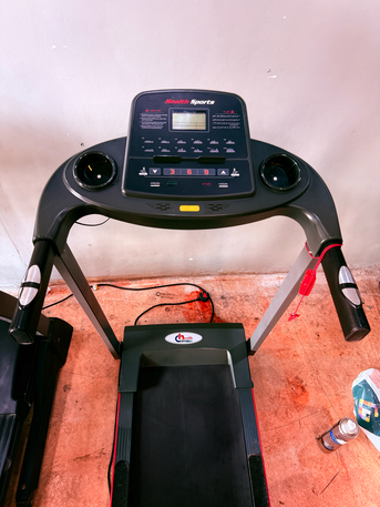 Riyadh, Sporting Goods, SAR 1899,  180 KG TREADMILL FOR SALE RIYADH WARRANTY DELIVERY