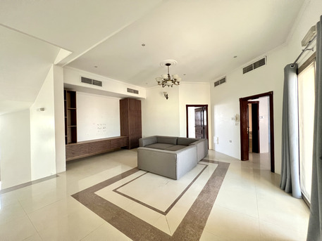 Janabiya, Apartments/Houses, BHD 600/month,  4 BR,  380 Sq. Meter,  Spacious 4BR Family Villa In Janabiya Compound
