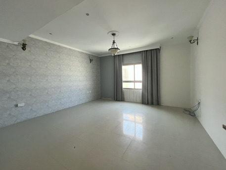 Janabiya, Apartments/Houses, BHD 600/month,  4 BR,  380 Sq. Meter,  Spacious 4BR Family Villa In Janabiya Compound