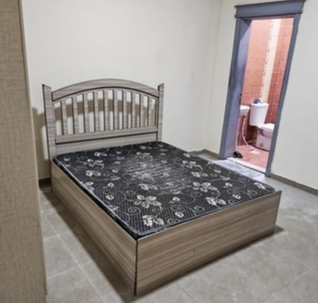 Jeddah, Housing Exchanges, SAR 400/month,  2 BR,  Bed Space Available