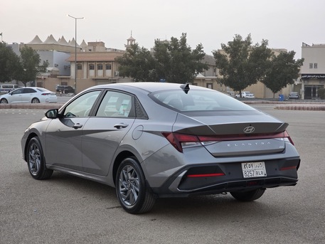 Riyadh, Vehicles, Cars & Trucks , SAR 56000,  Hyundai Elantra SE 2.0,  2024,  Automatic,  49000 KM,   Hyundai Elantra 2.0 In Good Condition