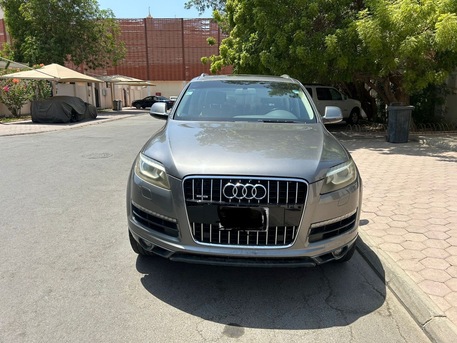 Ghirnatah, Vehicles, Cars & Trucks , SAR 39000,  Audi Q7 Premium,  2013,  Automatic,  139000 KM,  Gray , Full Option First Owner