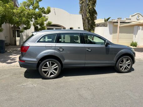 Ghirnatah, Vehicles, Cars & Trucks , SAR 39000,  Audi Q7 Premium,  2013,  Automatic,  139000 KM,  Gray , Full Option First Owner