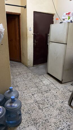 Riyadh, Rooms for Rent, SAR 700/month,  Furnished,  One Single Room Available For Rent 700 Month Batha Gold Market Main Road