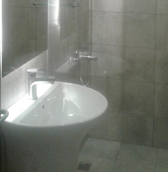 Kuwait City, Apartments/Houses, KWD 550/month,  4 BR,  Brand New 4 Bedroom Floor With Balcony In Masayel.