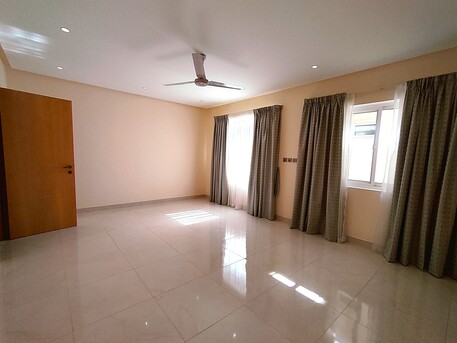 Salmaniya, Villas, BHD 900,  350 Sq. Meter,  Beautiful Garden Villa For Rent In Salihiya Near Salmaniya BD.900/-