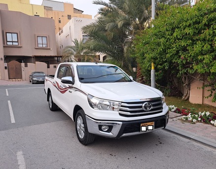 Riffa, Vehicles, Cars & Trucks , BHD 6500,  Toyota Hilux,  2020,  Automatic,  80000 KM,  Excellent Condition