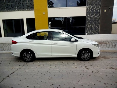 Umm Al Hassam, Vehicles, Cars & Trucks , BHD 3400,  Honda City,  2019,  Automatic,  85000 KM,   Well Maintained Low Fuel Consumption Car Neat Clean For Sale!