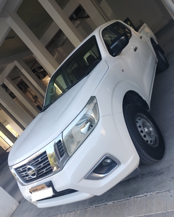 Manama, Vehicles, Cars & Trucks , Nissan Navara,  2017,  Manual,  149000 KM,    ( Diesel ) Double Cabin Pic Up