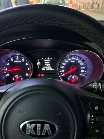 Dammam, Vehicles, Cars & Trucks , SAR 45000,  Kia Carnival,  2018,  Automatic,  225 KM,