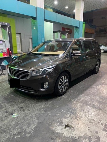 Dammam, Vehicles, Cars & Trucks , SAR 45000,  Kia Carnival,  2018,  Automatic,  225 KM,