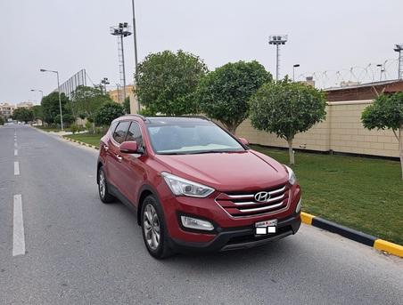 Riffa, Vehicles, Cars & Trucks , BHD 3200,  Hyundai Santa Fe,  2015,  Automatic,  140000 KM,  Good Condition