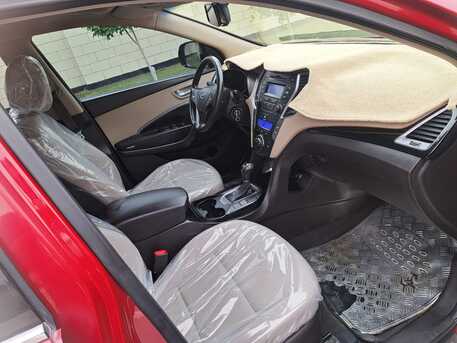 Riffa, Vehicles, Cars & Trucks , BHD 3200,  Hyundai Santa Fe,  2015,  Automatic,  140000 KM,  Good Condition