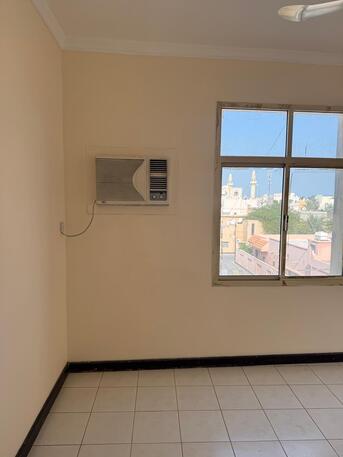 Hidd, Apartments/Houses, BHD 170/month,  2 BR,  Semi Furnished Flat For Rent In Hidd