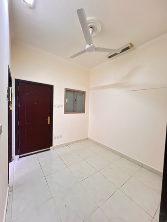 East Riffa, Apartments/Houses, BHD 125/month,  1 BR,  Studio Flat With Ewa Limited By 125BD In East Riffa Near Near Riffa Fort &Al Hilal Hospita