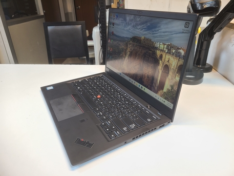 Al Olaya, Computers, SAR 1250,  Lenovo X1 Carbon I7 8th Gen | 16GB RAM | 256GB NVMe | Touch