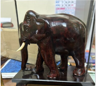 Riyadh, Collectibles, SAR 145,  Sandal Wood Elephant Figurine Or Carved Elephant Sculpture.