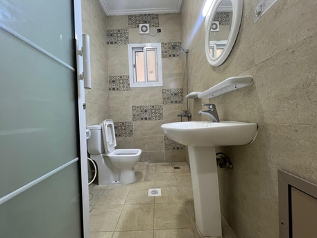 Segaya, Apartments/Houses, BHD 230/year,  1 BR,  UNLIMITED EWA SPACIOUS EXCELLENT 1BHK WITH  CLOSED KITCHEN SEGAYA NEAR MEGA MART