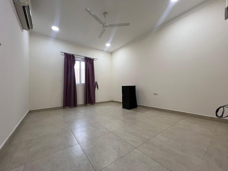 Segaya, Apartments/Houses, BHD 230/year,  1 BR,  UNLIMITED EWA SPACIOUS EXCELLENT 1BHK WITH  CLOSED KITCHEN  UNLIMITED EWA  NEAR MEGA MART