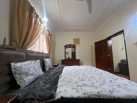 Mahooz, Apartments/Houses, BHD 220/year,  1 BR,  EXCELLENT 1BHK WITH BALCONY CLOSED KITCHEN READY TO MOVE  FURNISHED FLAT CLOSE TO HIGHWAY