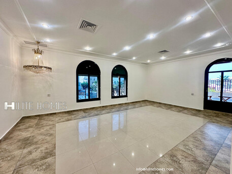 Kuwait City, Apartments/Houses, KWD 1250/month,  3 BR,  Floor With Terrace For Rent In Salwa