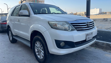 Jubail, Vehicles, Cars & Trucks , SAR 40000,  Toyota Fortuner,  2015,  Automatic,  545000 KM,  Fortuner For Sale