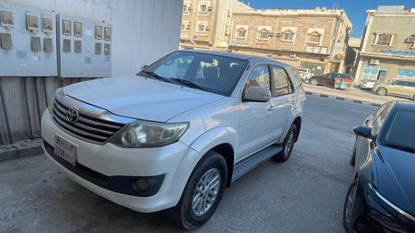 Jubail, Vehicles, Cars & Trucks , SAR 40000,  Toyota Fortuner,  2015,  Automatic,  545000 KM,  Fortuner For Sale
