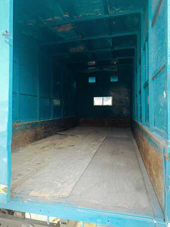 Riffa, Vehicles, Cars & Trucks , BHD 2600,  MITSUBISHI CANTER,  2005,  Manual,  285000 KM,  6 WHEEL