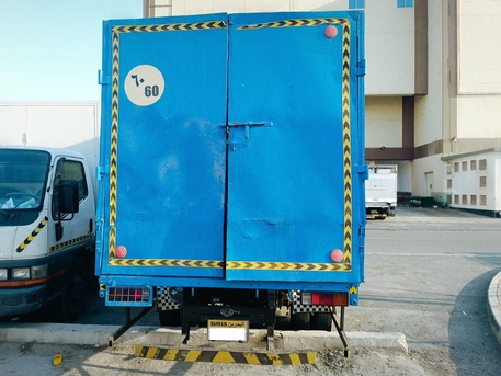 Riffa, Vehicles, Cars & Trucks , BHD 2600,  MITSUBISHI CANTER,  2005,  Manual,  285000 KM,  6 WHEEL