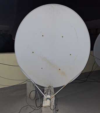 Salmaniya, Free Items, BHD 1,  Urgent Sale: Air Fryer, Washing Machine, Satelite Dish