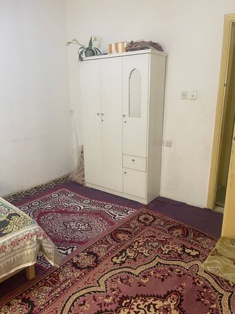 Riyadh, Rooms Available, SAR 1500/month, 1500/- Big Room For Executive Bachelor (Including Electricity, Internet & Cleaning)