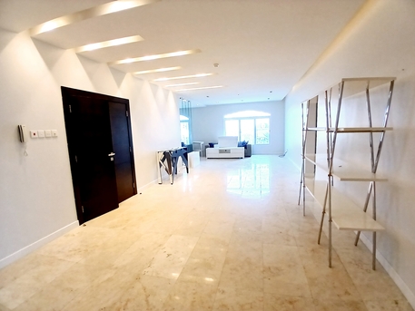 Arad, Apartments/Houses, BHD 450/month,  4 BR,  Flat 4 Rooms For Rent Arad Area