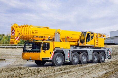 Makkah, Heavy Equipment, SAR 12000,  Mobile Cranes