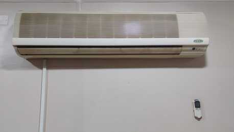 Hamad Town, Air Conditioners, BHD 110,  Pearl AC