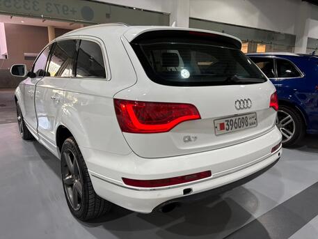 Amwaj Islands, Vehicles, Cars & Trucks , BHD 2995,  Audi Q7 Supercharged,  2012,  Automatic,  154 KM,  Audi Q7  Quattro V6 3.0L Supercharged 330 HP  Full Option